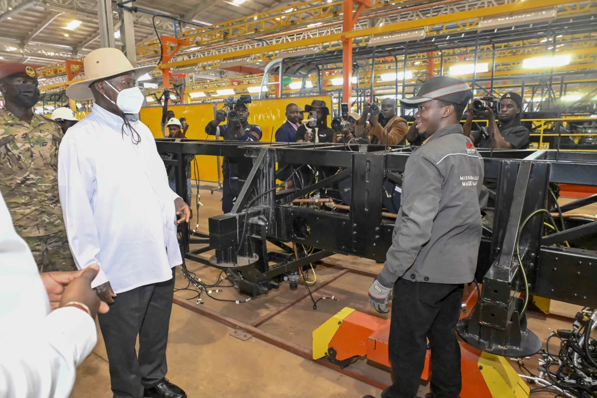 Ugandan President inspecting ongoing works at Kiira plant in Jinja